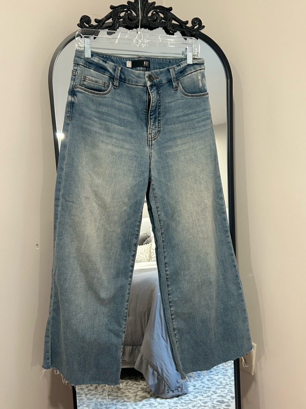 Kut from the Kloth Meg Washed Blue Wide-Leg Jeans 4